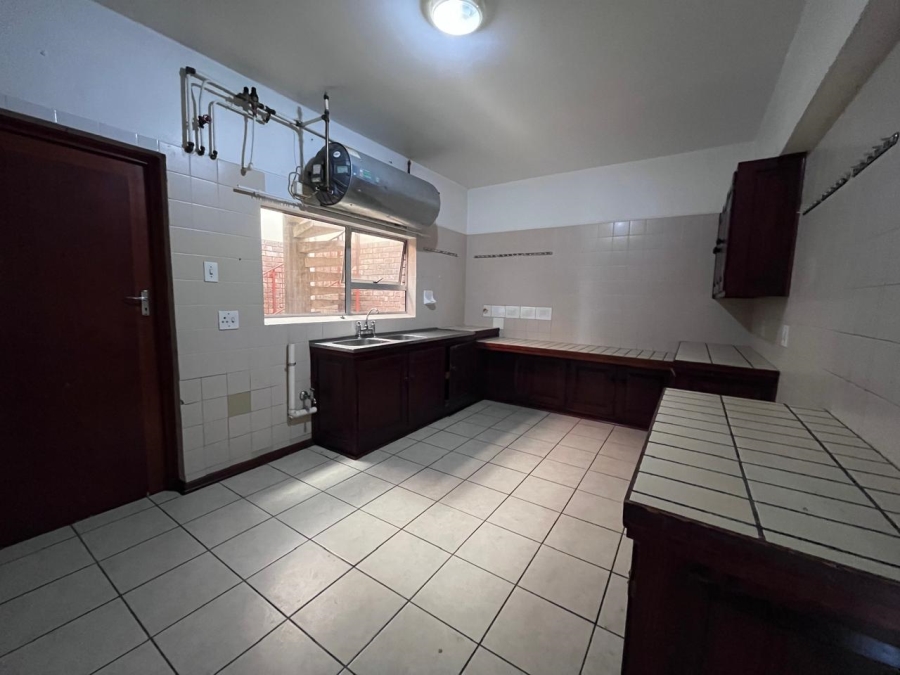 Commercial Property for Sale in Bonza Bay Eastern Cape